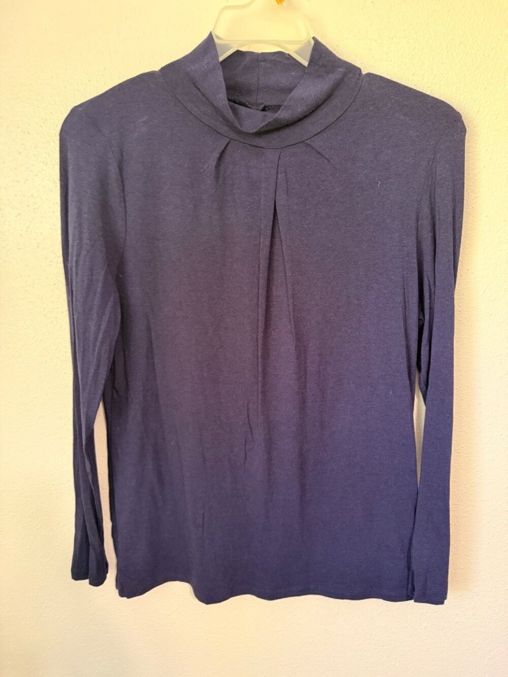 Northcrest Knit Top Navy Blue Mock Neck Pleated Front Womans L